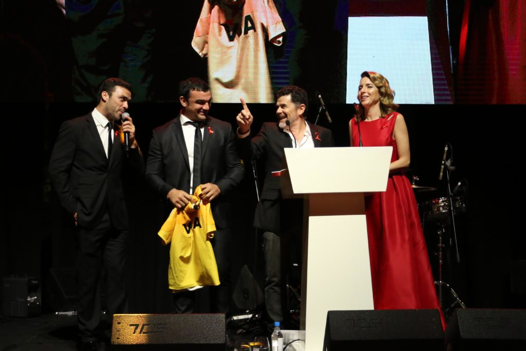 Martín Landajo, Agustín Creevy, Julián Weich y Carla Peterson 1